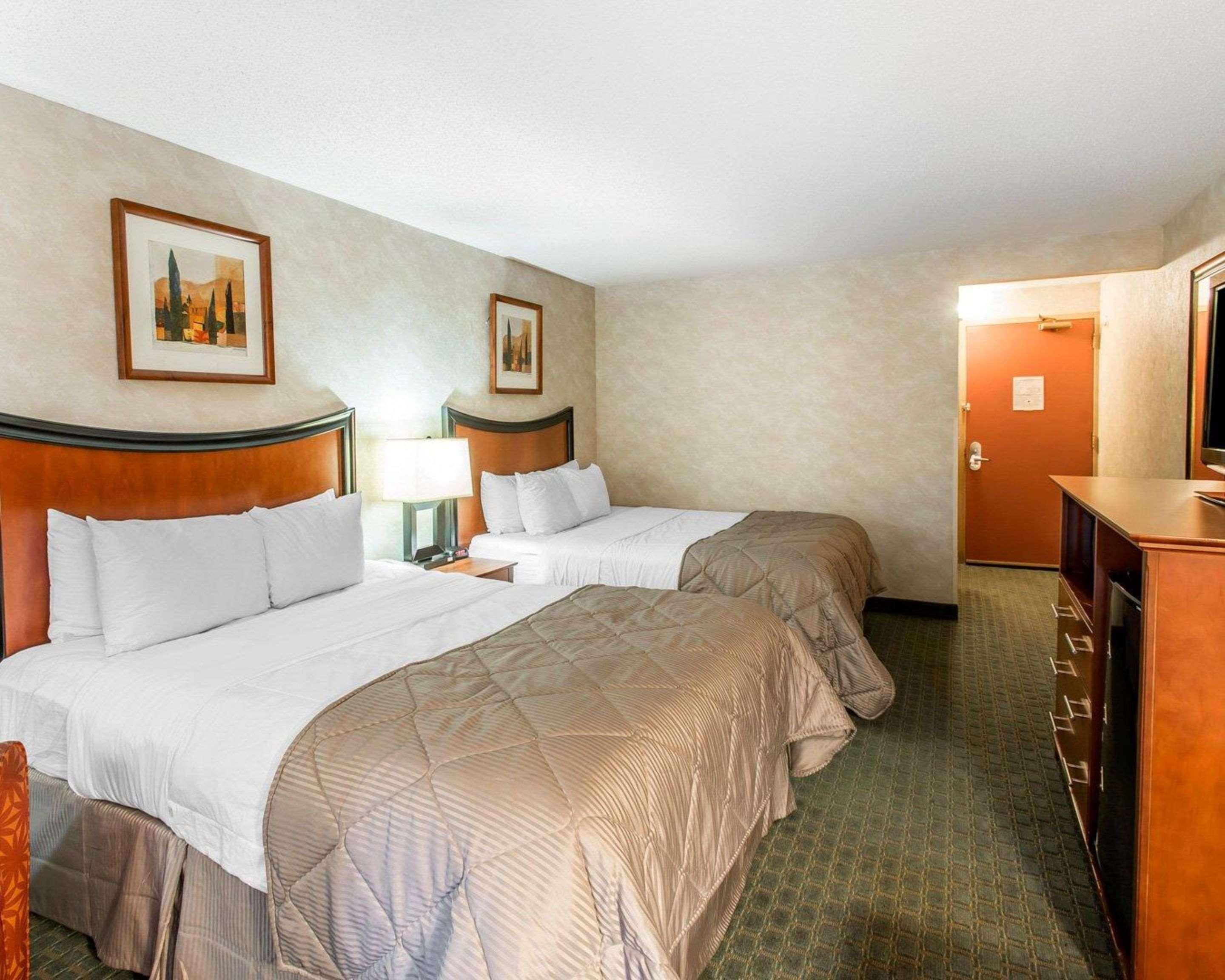 Quality Inn And Conference Center Greeley Downtown Zewnętrze zdjęcie